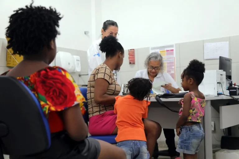 Bolsa Família: Salvador Convoca Beneficiários para Acompanhamento de Saúde em 2026