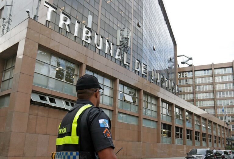 Conciliação em Saúde: O Caminho para Transformar Conflitos em Cuidado Conciliação em Saúde: O Caminho para Transformar Conflitos em Cuidado