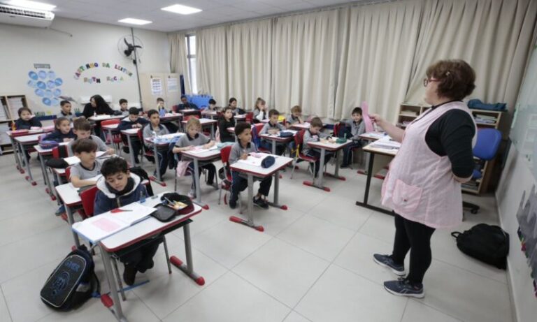 Concurso Público da Educação em Joinville: Inscrições Abertas e Oportunidades Concurso Público da Educação em Joinville: Inscrições Abertas e Oportunidades