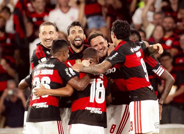 Flamengo Conquista Vitória Importante e Mantém a Vice-Liderança no Brasileirão