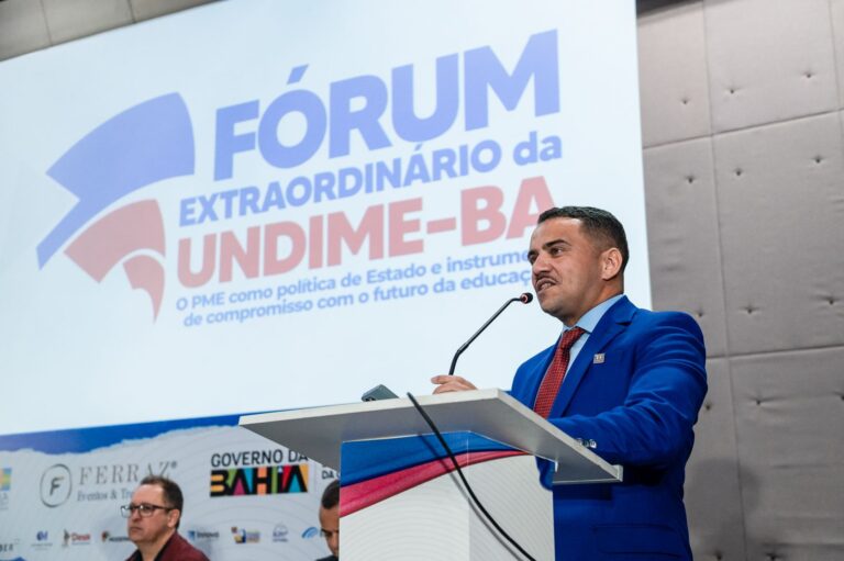 Fórum da Undime Bahia Reforça Compromisso com a Educação Pública e Planos Decenais Fórum da Undime Bahia Reforça Compromisso com a Educação Pública e Planos Decenais