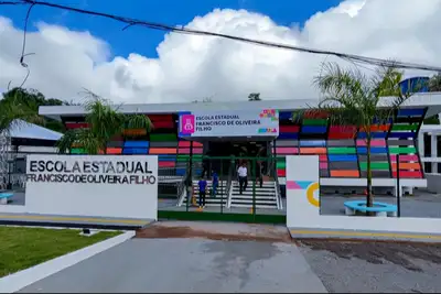 Governo do Amapá Anuncia Reajuste Salarial de 38,93% para Professores e Servidores da Educação Governo do Amapá Anuncia Reajuste Salarial de 38,93% para Professores e Servidores da Educação