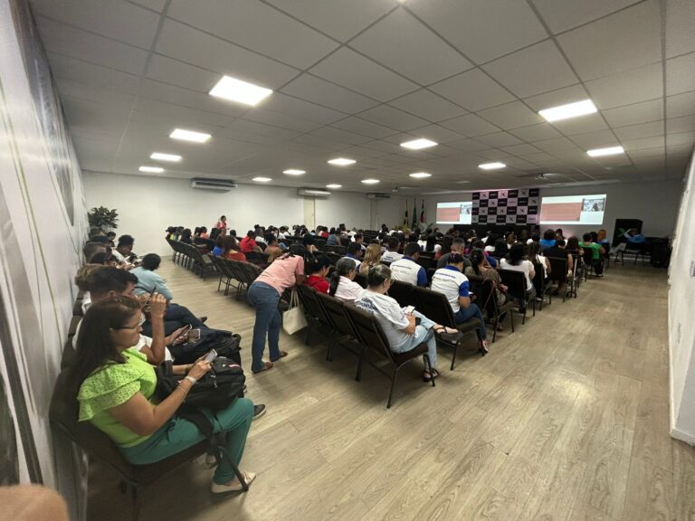 Itabuna Lança Curso Inovador 'Promotores de Saúde Sem Racismo' para Profissionais de Saúde