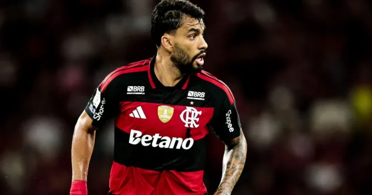 Lucas Paquetá do Flamengo apresenta edema na coxa; entenda a situação