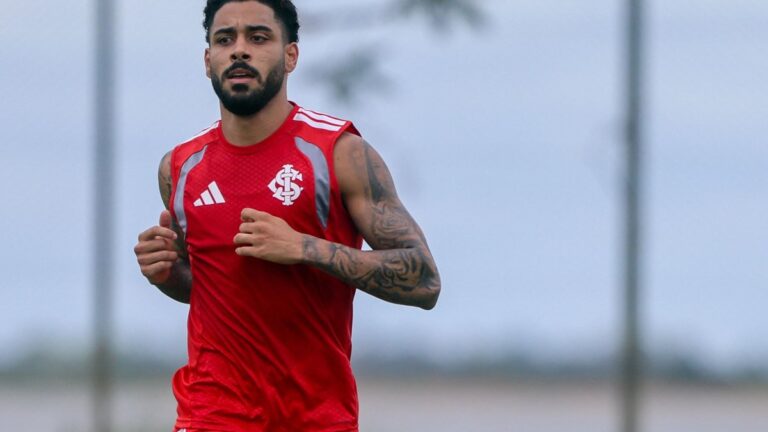 Matheus Bahia Fora do Gre-Nal 452: Entenda o Motivo da Ausência Matheus Bahia Fora do Gre-Nal 452: Entenda o Motivo da Ausência