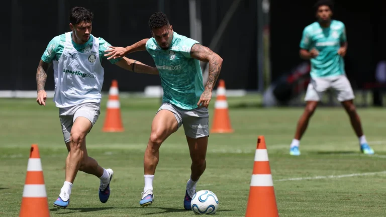 Palmeiras se prepara na Bahia para estreia na Libertadores: Foco total na Colômbia