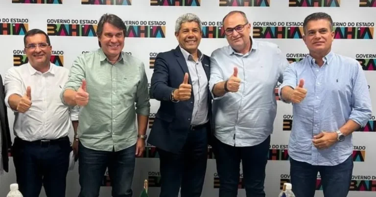 Parlamentares da Bahia Apoiam Chapa Governista para as Próximas Eleições Parlamentares da Bahia Apoiam Chapa Governista para as Próximas Eleições