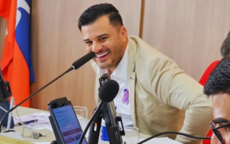 Vereador de Guaratinga Preso em Operação Contra Tráfico e Lavagem de Dinheiro Vereador de Guaratinga Preso em Operação Contra Tráfico e Lavagem de Dinheiro