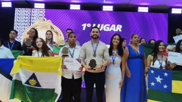 Projeto de escola pública baiana conquista 1º lugar na MILSET Brasil e garante intercâmbio científico na Espanha Projeto de escola pública baiana conquista 1º lugar na MILSET Brasil e garante intercâmbio científic