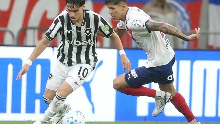 Bahia vence Botafogo de virada na Fonte Nova e encerra jejum no Brasileirão 2026