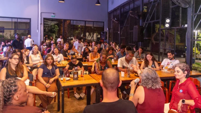 Pint of Science 2026 em Salvador: Ciência Democrática e Prevenção em Destaque