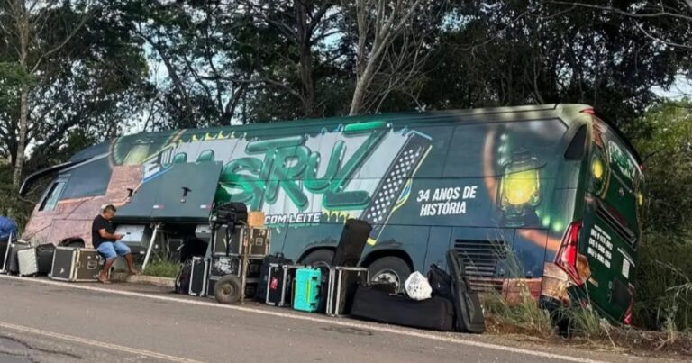 Acidente com Ônibus da Banda Mastruz com Leite em Rodovia no Maranhão