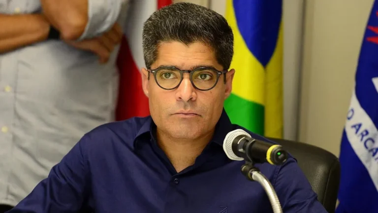 ACM Neto se Destaca em Pesquisa de Intenção de Voto para o Governo da Bahia com 47,8%