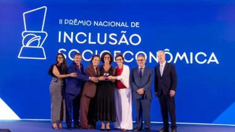 Bahia lidera combate às desigualdades com crescimento de 50% e avanço no empreendedorismo Bahia lidera combate às desigualdades com crescimento de 50% e avanço no empreendedorismo