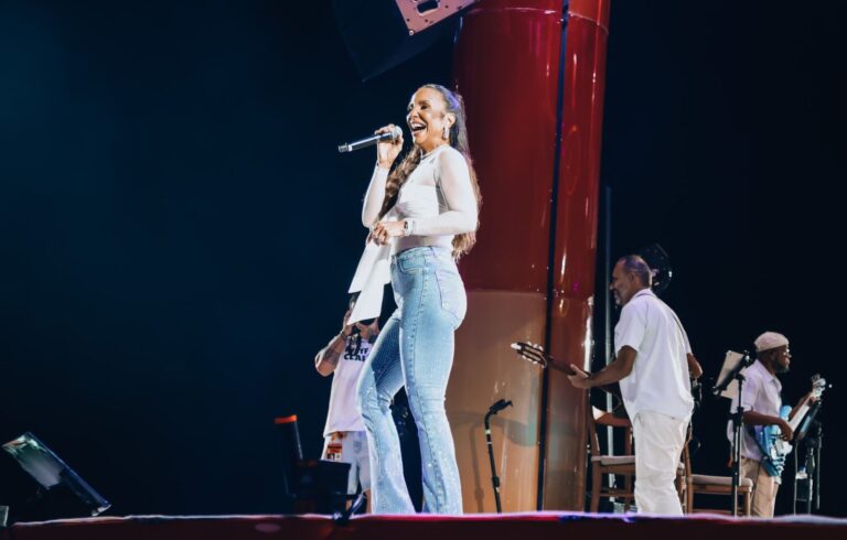 Ivete Sangalo Encanta Rio de Janeiro com Show da Turnê Clareou