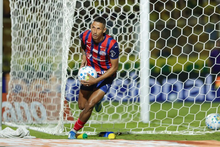 Luciano Juba Atinge 50 Gols e Brilha no Bahia: Um Artilheiro em Ascensão