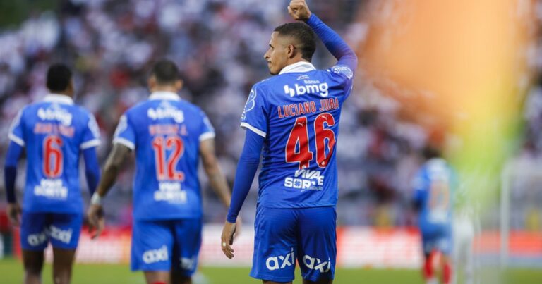 Luciano Juba brilha e supera rivais da Seleção em gols e assistências