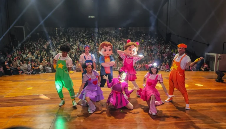 Salvador Recebe Musical Infantil Famoso no YouTube: Imperdível! Salvador Recebe Musical Infantil Famoso no YouTube: Imperdível!