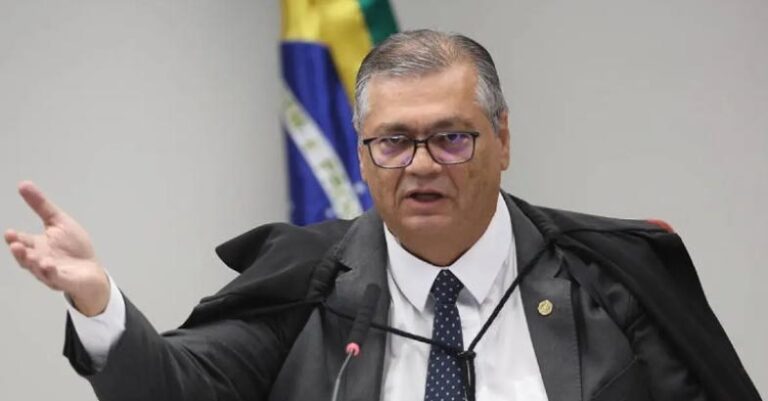 STF Discute Uso de Imóveis Públicos para Salvar Banco de Brasília em Julgamento Presencial