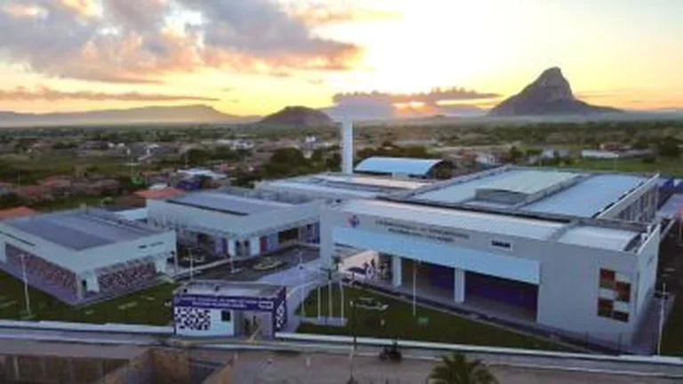 Governo da Bahia inaugura novo Colégio Estadual de Tempo Integral em Itatim com investimento de R$ 32,1 milhões Governo da Bahia inaugura novo Colégio Estadual de Tempo Integral em Itatim com investimento de R$ 3