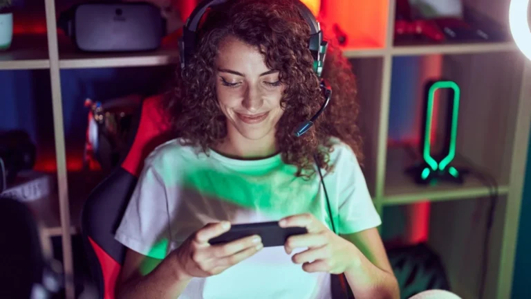 Hábitos de Entretenimento do Público Jovem: 7 Tendências que Transformam a Cultura Digital Hábitos de Entretenimento do Público Jovem: 7 Tendências que Transformam a Cultura Digital