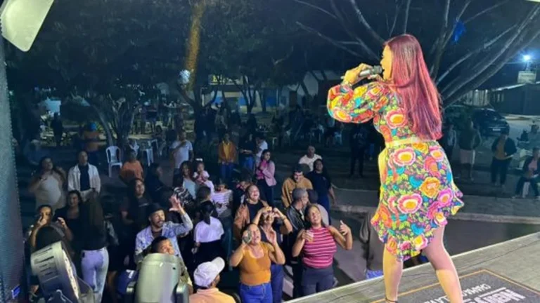 Arraiá da Conquista em Veredinha destaca Carreta da Cultura como modelo para toda a Bahia Arraiá da Conquista em Veredinha destaca Carreta da Cultura como modelo para toda a Bahia