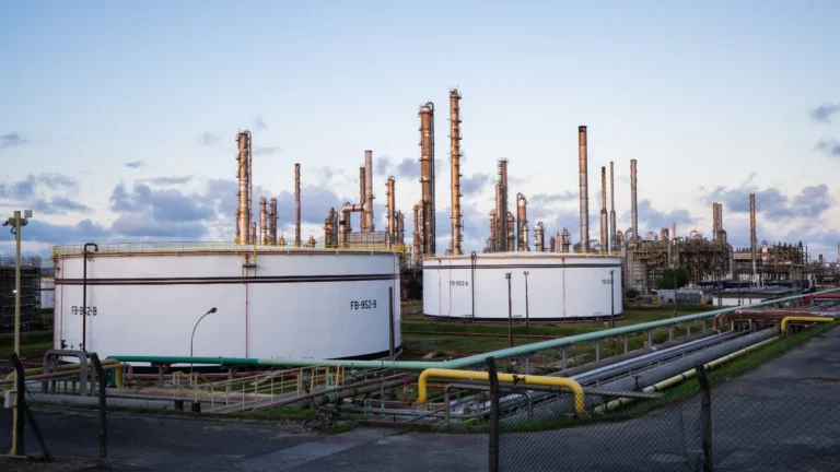 Polo Industrial de Camaçari: 48 Anos Transformando a Economia da Bahia