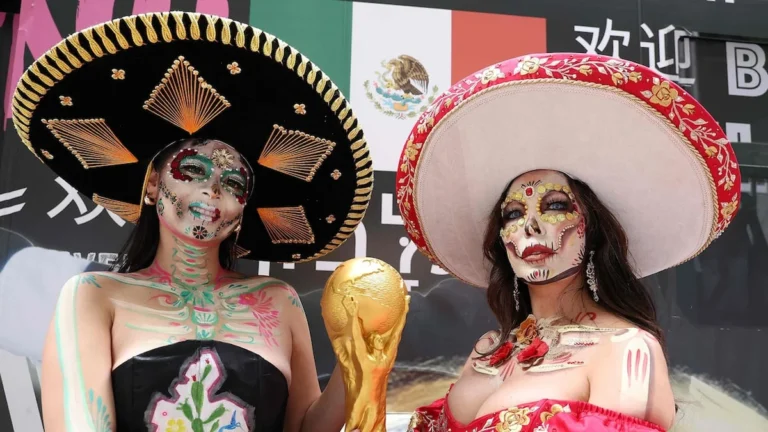 Maior Copa do Mundo da história começa sob tensão entre preços altos e clima extremo Maior Copa do Mundo da história começa sob tensão entre preços altos e clima extremo