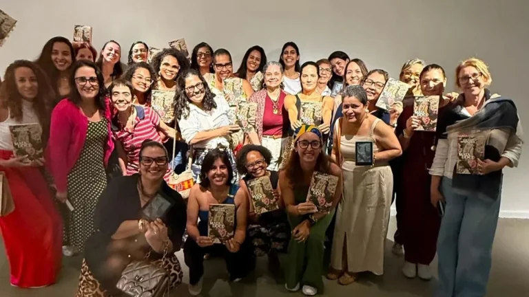 Seis Clubes de Mulheres em Salvador que Transformam Encontros Criativos e Fortalecem Redes