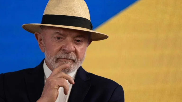 Lula Prioriza Bahia e Ceará em Cenário Complexo para o PT Contra ACM Neto e Ciro Gomes Lula Prioriza Bahia e Ceará em Cenário Complexo para o PT Contra ACM Neto e Ciro Gomes
