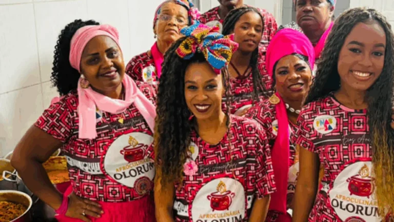 Oficinas Gratuitas em Salvador Valorizam a Cultura Afro-Brasileira Oficinas Gratuitas em Salvador Valorizam a Cultura Afro-Brasileira